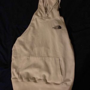 Woman’s north face medium